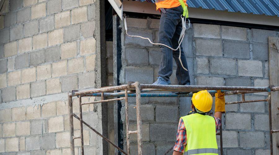 Professional residential roofers in Wolverine, MI
